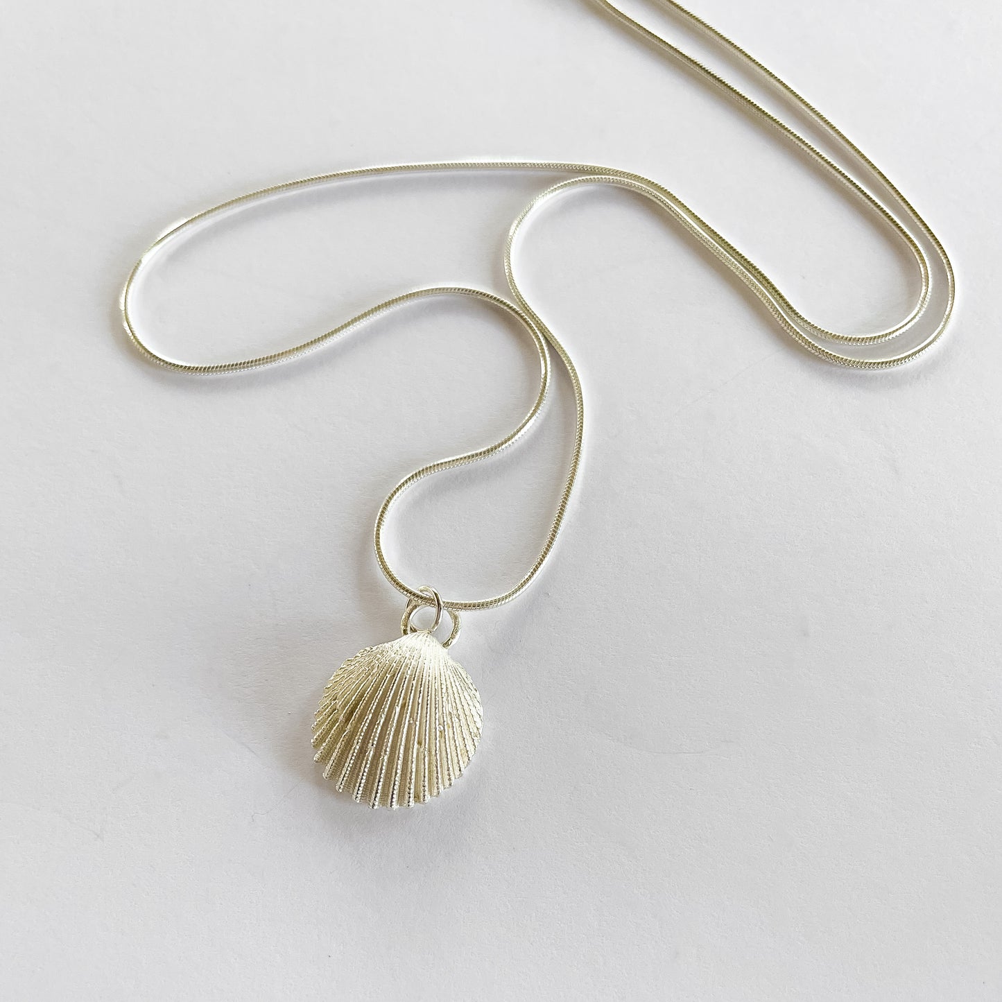 Livi Sea Shell necklace