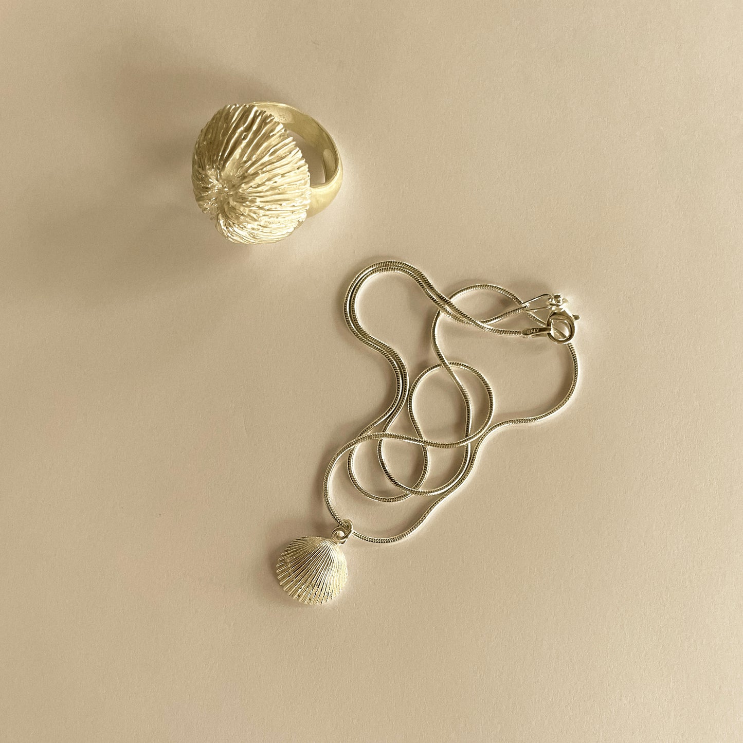 Mermaid ring