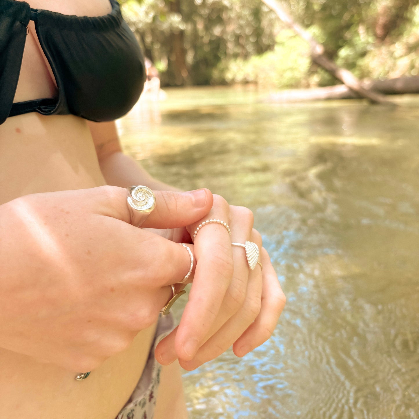 Anahata ring