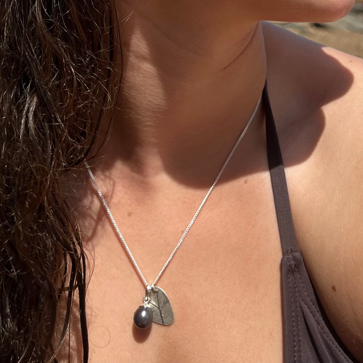Duo black pearl necklace