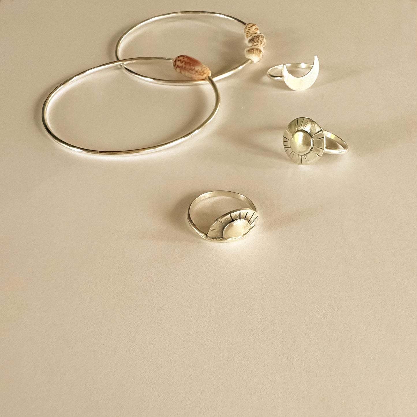 Sunrise ring