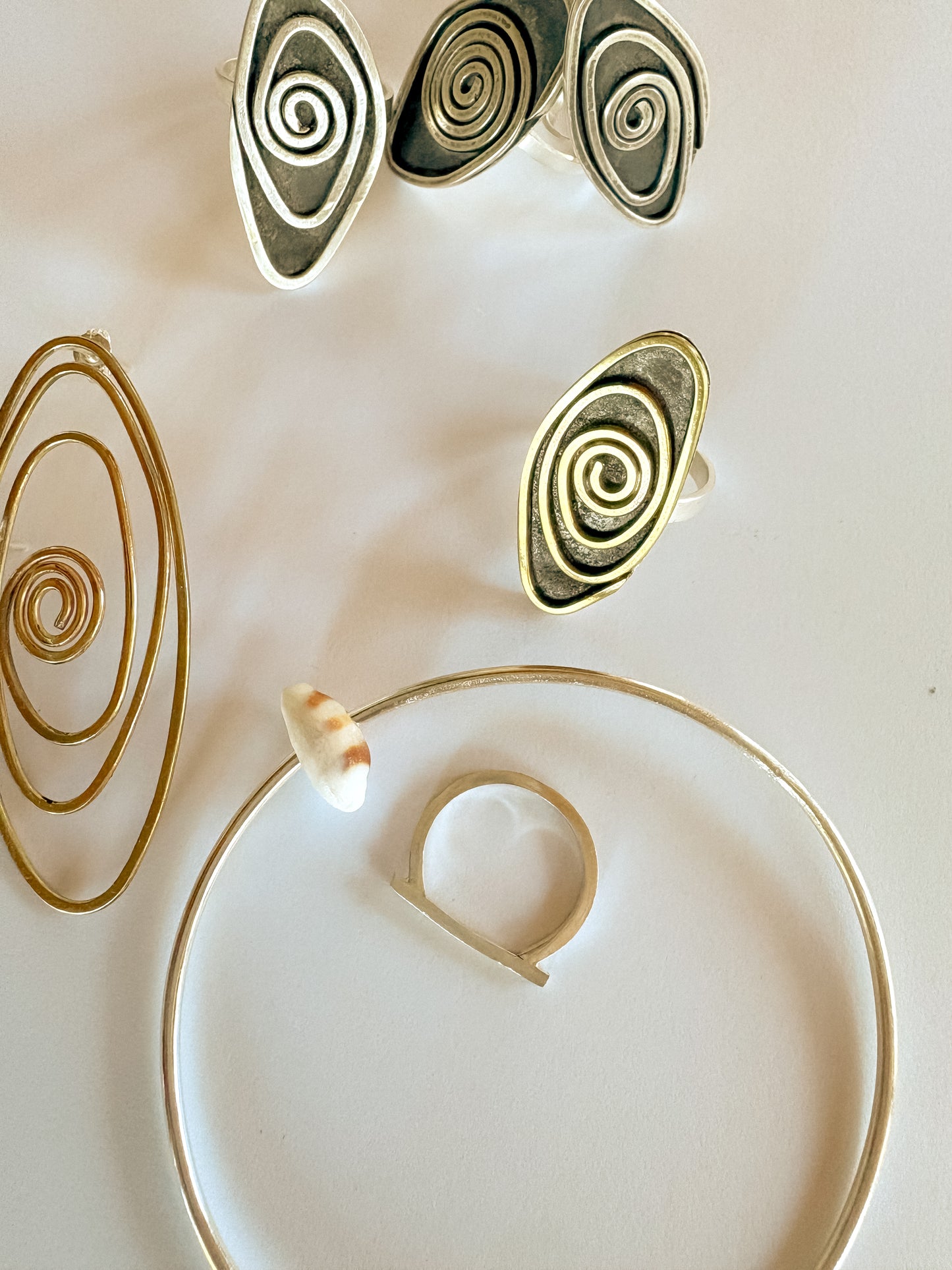 The Soluna ring