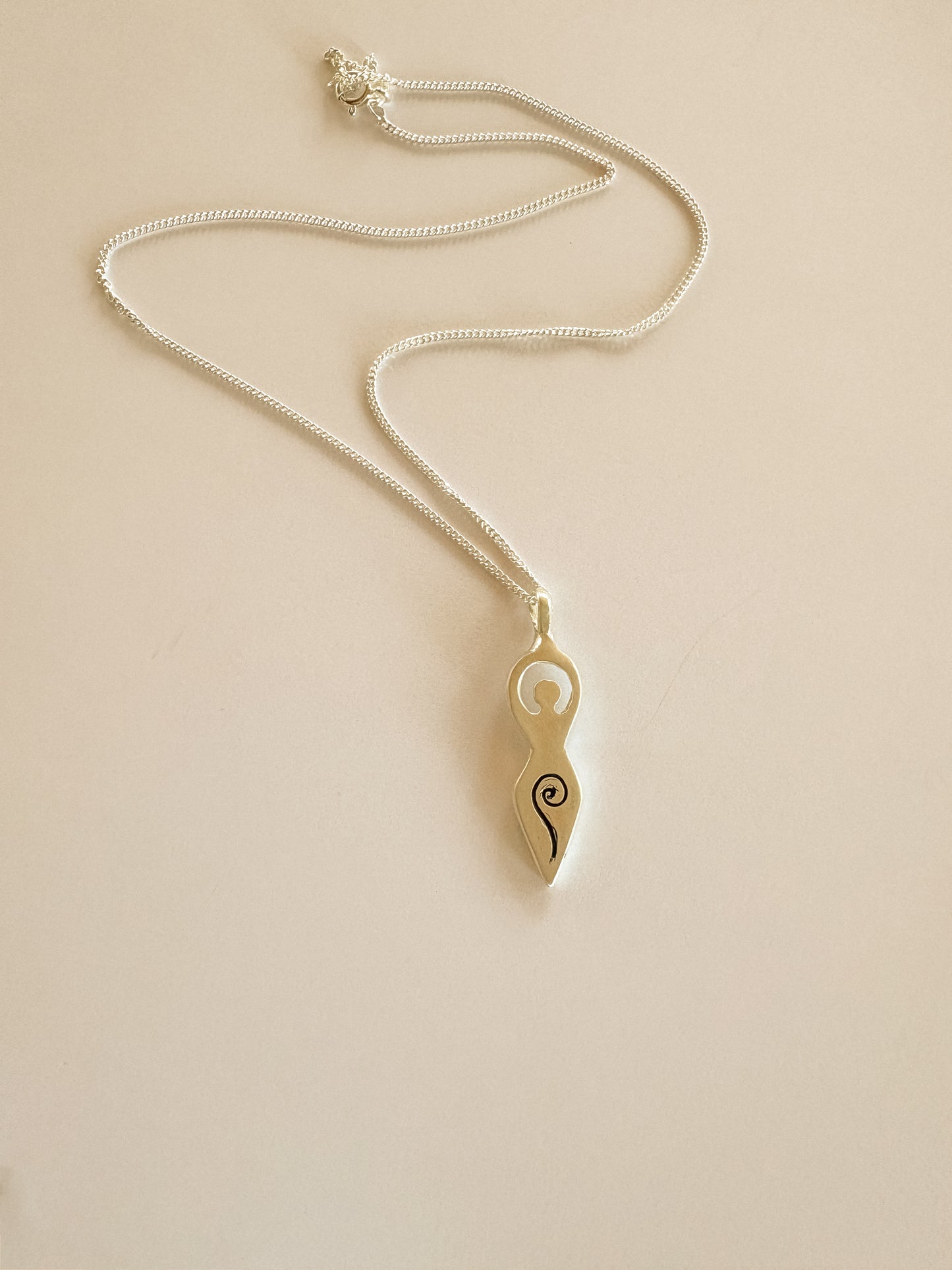 Maeve necklace
