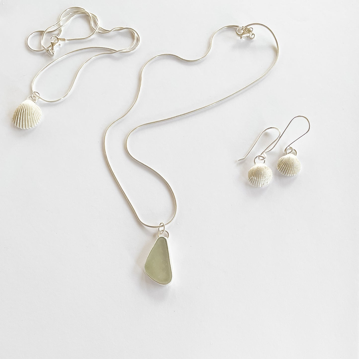 Livi Sea Shell earrings