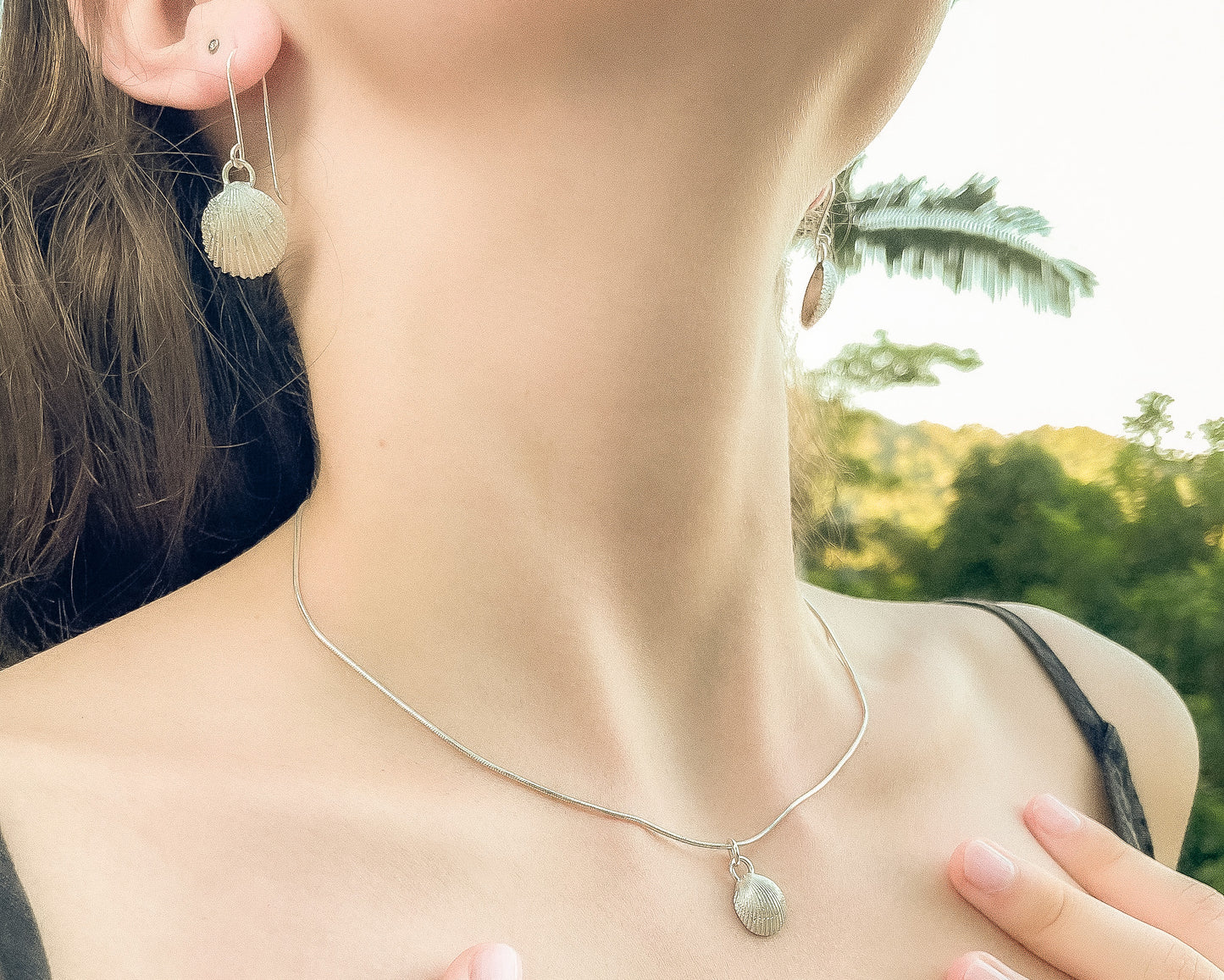 Livi Sea Shell necklace