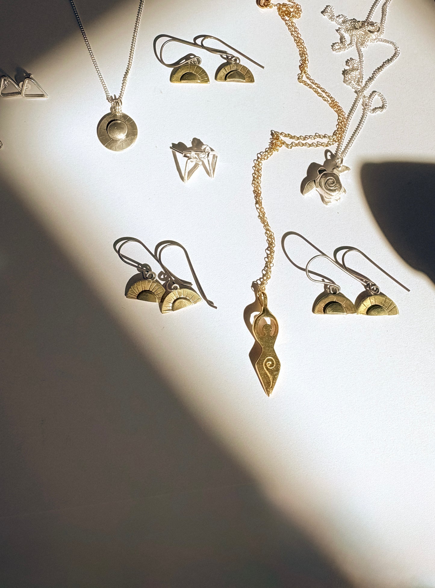 Maeve necklace