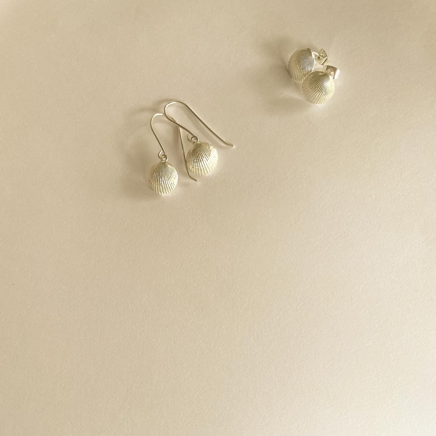 Tiny Livi earrings
