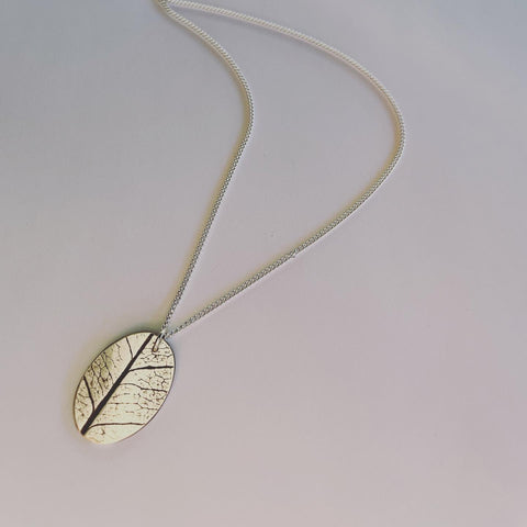 connection pendant, leaf imprint pendant
