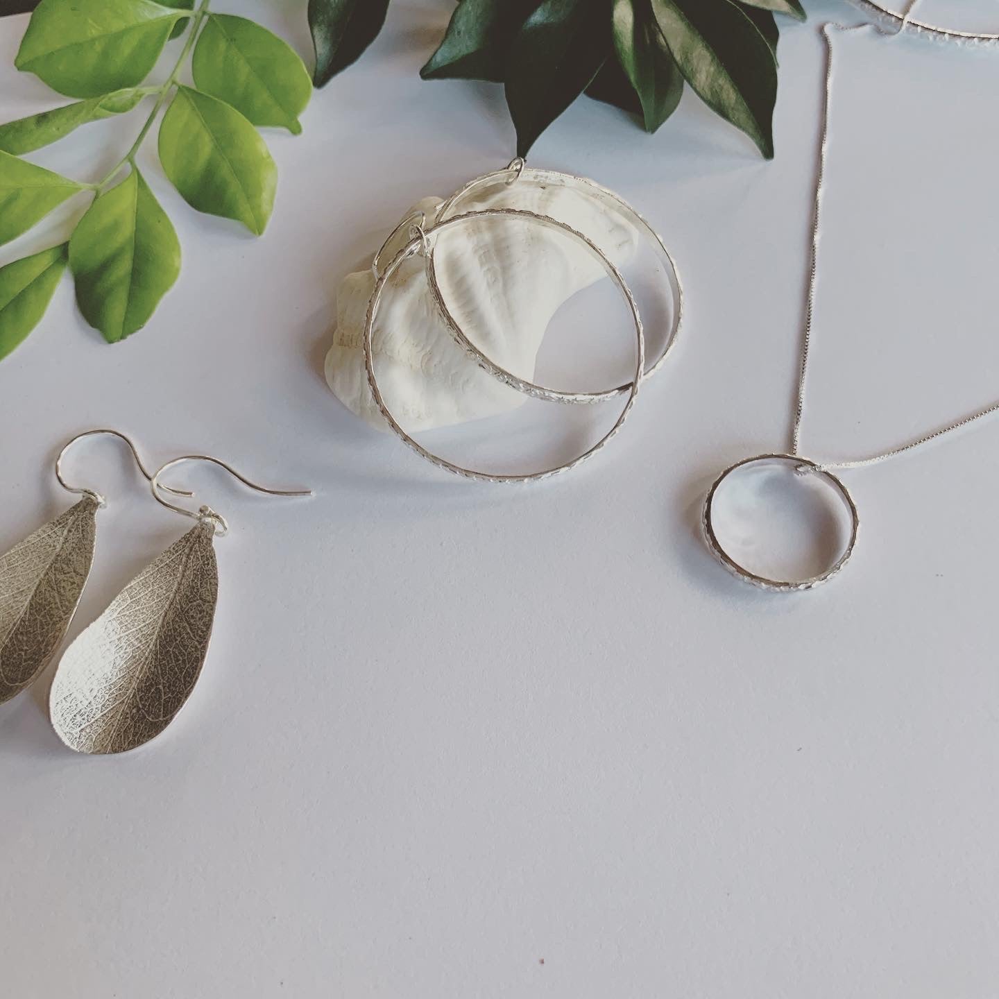 Leaf earrings on sterling silver ear hooks. Beauty and light🍃 Exquisite fine leaf detail in silver. A bit of earth inspiration, breath and connection with beauty